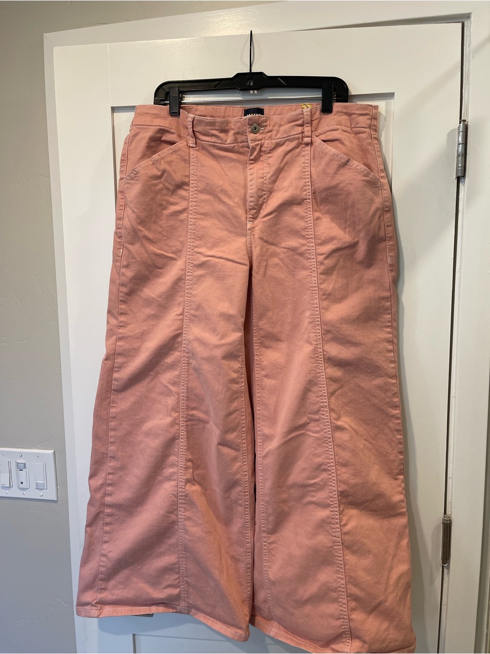 Maeve by Anthropologie Wide-Leg Women’s

 Pants in Dusty Rose sz 16